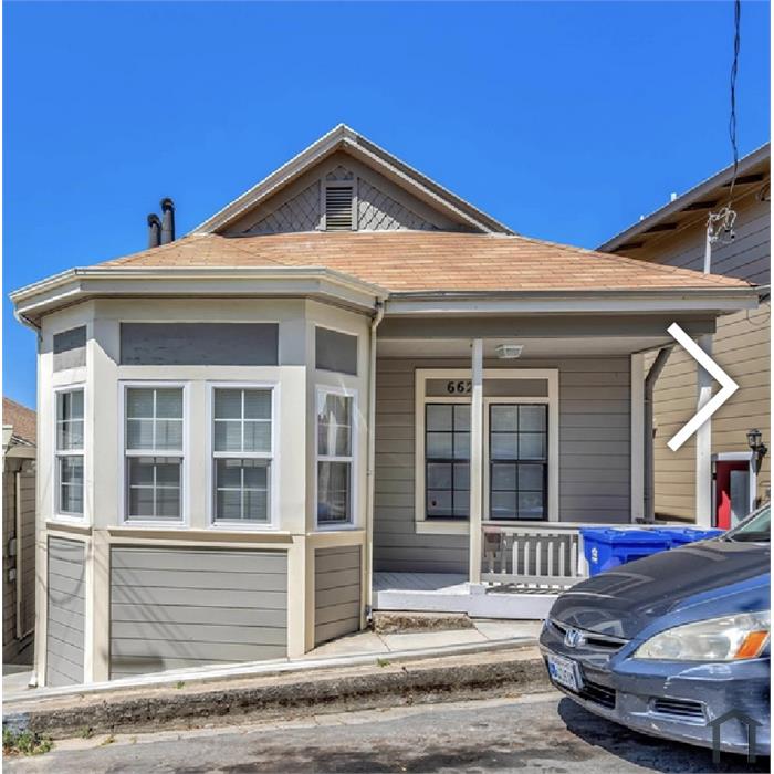 662 Alhambra St